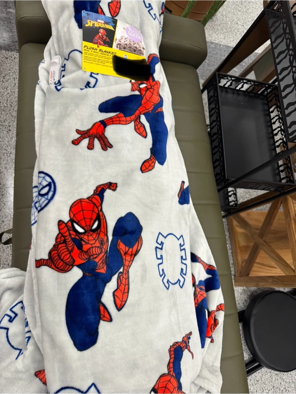 Marvel Spider-Man queen Blanket Throw - White, Red, Blue